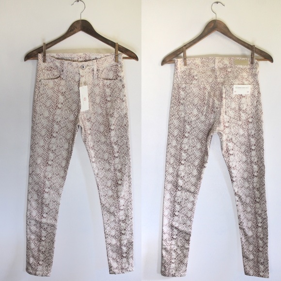 AG NWT Farrah Skinny Ankle Silk Python Ivory Dust Hued 24 00 - Picture 2 of 15